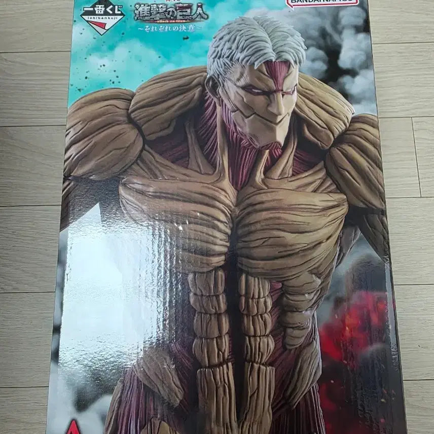 [BUNJANG] Attack on Titan Armored Titan A-Tier Figure / 진격거 갑옷거인a상 미개봉