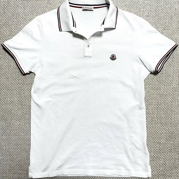 [SOLD OUT] [S/당일배송] 몽클레어 삼선와펜 화이트 카라티