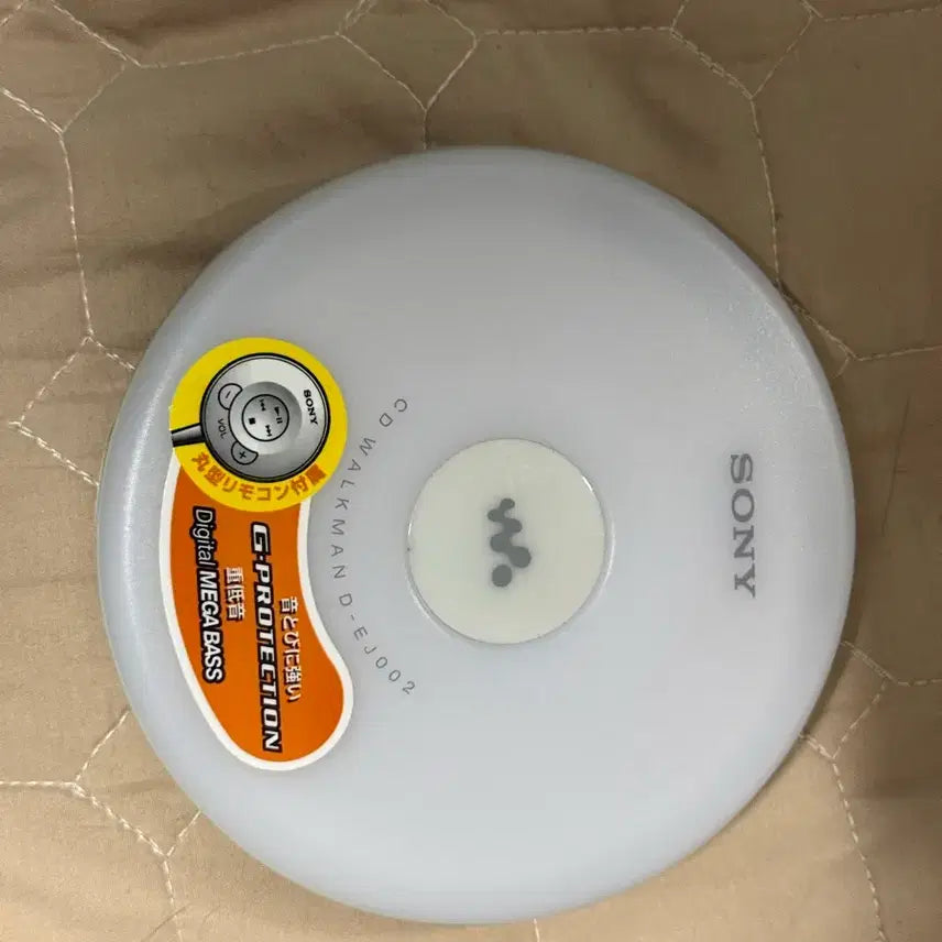 [SOLD OUT] 소니 CD 워크맨 D-EJ002 화이트