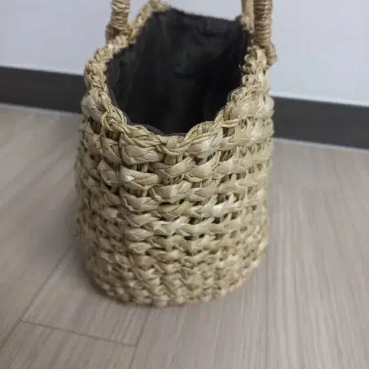 [SOLD OUT] 라탄 소재 토트백 베이지