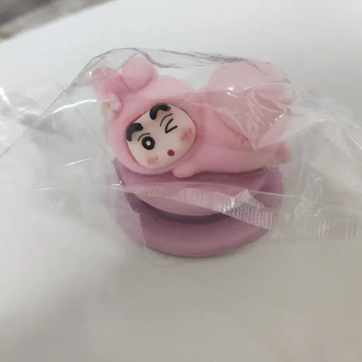 [BUNJANG] Crayon Shin-chan Crayon Shin-chan Rabbit GripTok (MagSafe) / 짱구는 못말려 짱구 토끼 그립톡