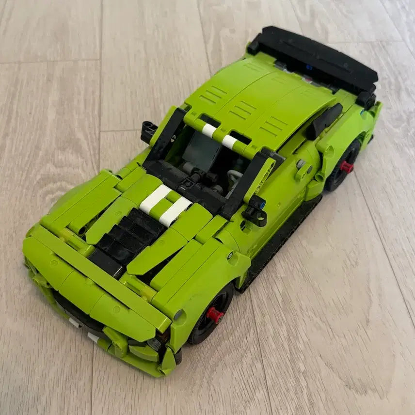 [SOLD OUT] 레고 테크닉 포드 머스탱 쉘비 GT500