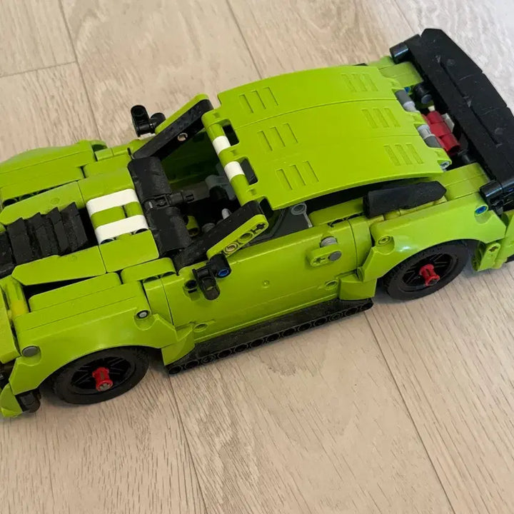 [SOLD OUT] 레고 테크닉 포드 머스탱 쉘비 GT500