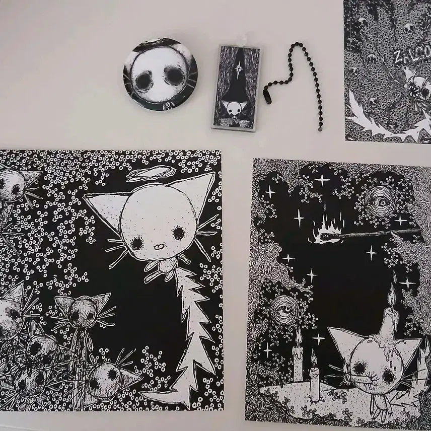 [BUNJANG] Horror Cat "Jirai Kei" Style Postcard, Badge, Keyring, Sticker Bundle Set / 지뢰계st 호러 고양이 엽서 뱃지 키링 스티커 일괄세트 핀뱃지 핀버튼