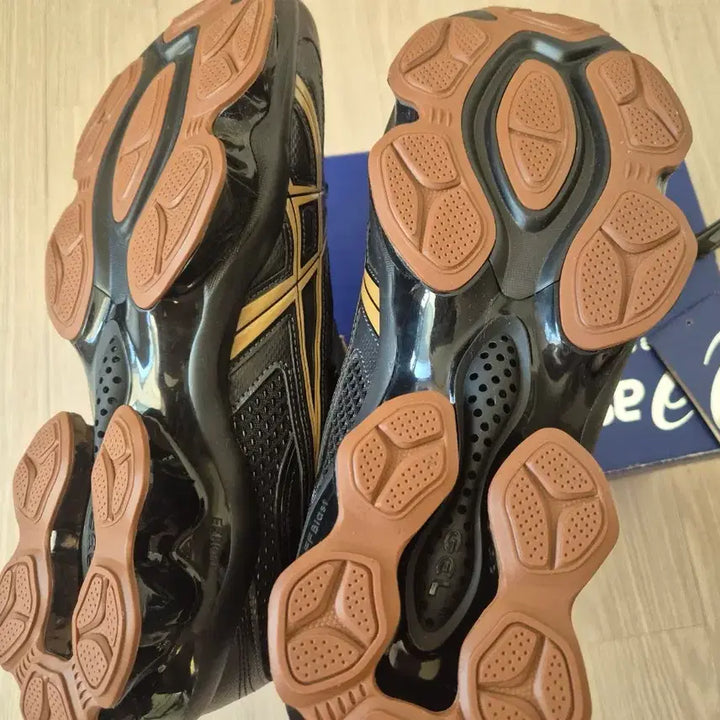 [BUNJANG] ASICS Gel-Quantum Kiko Kostadinov Black Brown Shoes 285 / 새상품) 아식스 젤 퀀텀 키코 지엔치아 블랙브라운 285
