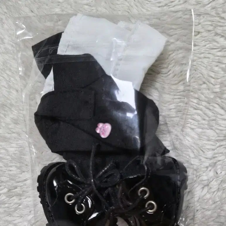 [BUNJANG] Gye-dam Go to Work 10cm Rabbit Suit &amp; Kim Sol-eum Corotto / 괴담출근 10깅 토끼정장 및 김솔음 코롯토
