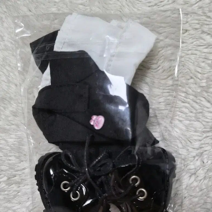 [BUNJANG] Gye-dam Go to Work 10cm Rabbit Suit &amp; Kim Sol-eum Corotto / 괴담출근 10깅 토끼정장 및 김솔음 코롯토