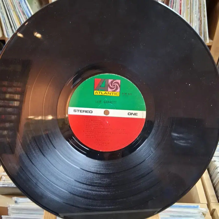 [BUNJANG] Leif Garrett Autographed LP Record with "Runaround Sue" and "Surfin&