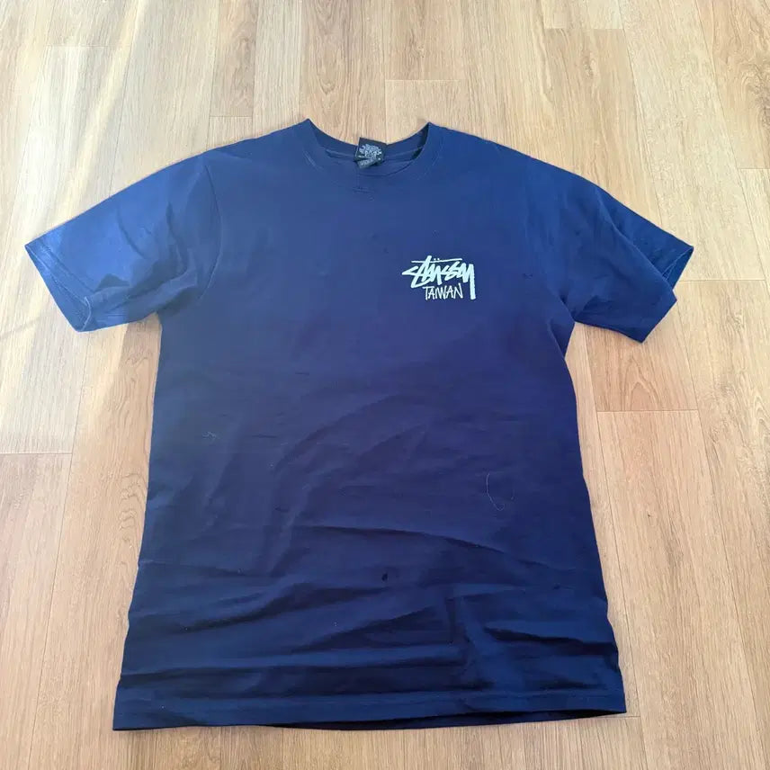 [BUNJANG] Stussy Taiwan Limited Edition T-Shirt / 스투시 대만 반팔 s