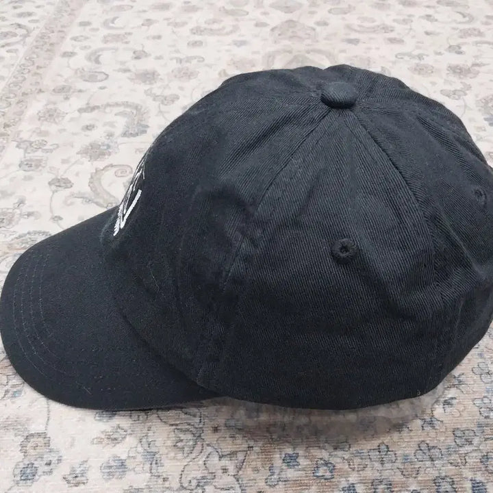 [BUNJANG] Benetton Logo Black Ball Cap / BENETTON 베네통 로고 블랙 볼캡 F