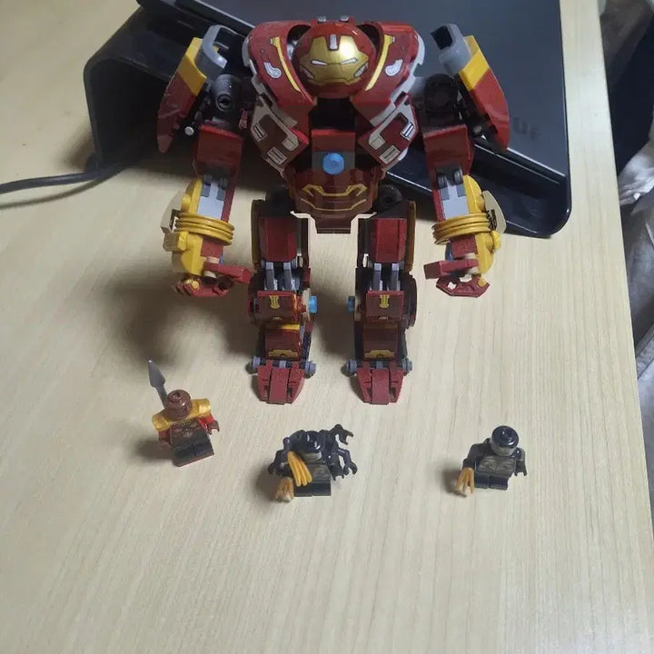 [BUNJANG] LEGO Marvel Avengers Hulkbuster 76247 / 정품 레고 헐크버스터76247