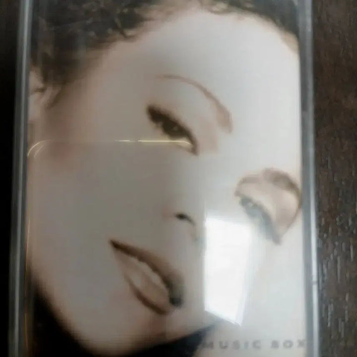 [BUNJANG] Mariah Carey MUSIC BOX Cassette Tape / 머라이어 캐리 MUSIC BOX 카세트테이프