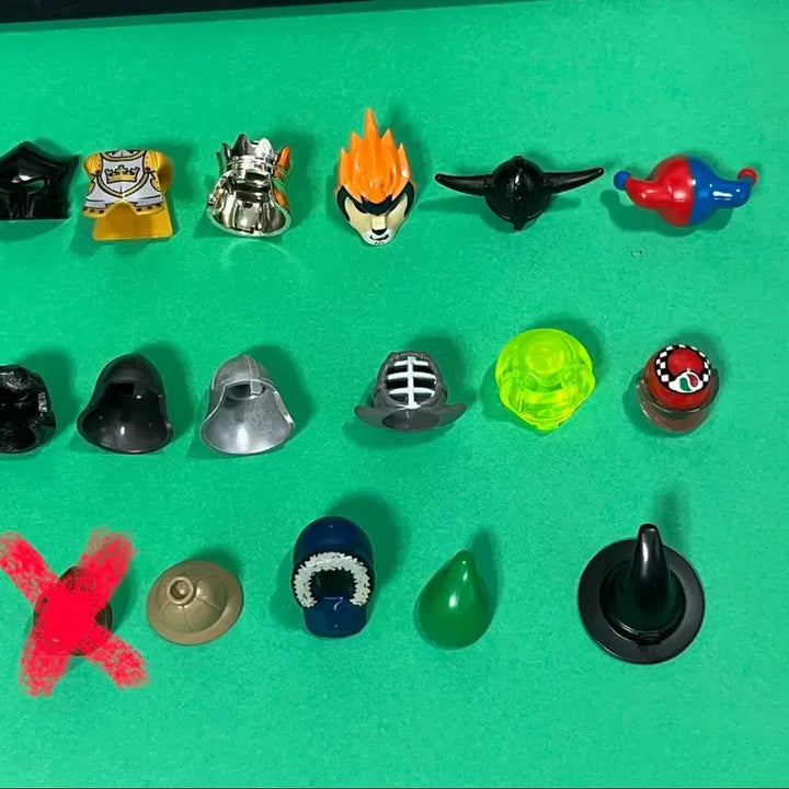 [BUNJANG] LEGO Minifigure Hats &amp; Armor Bundle / 레고 피규어 모자 모음