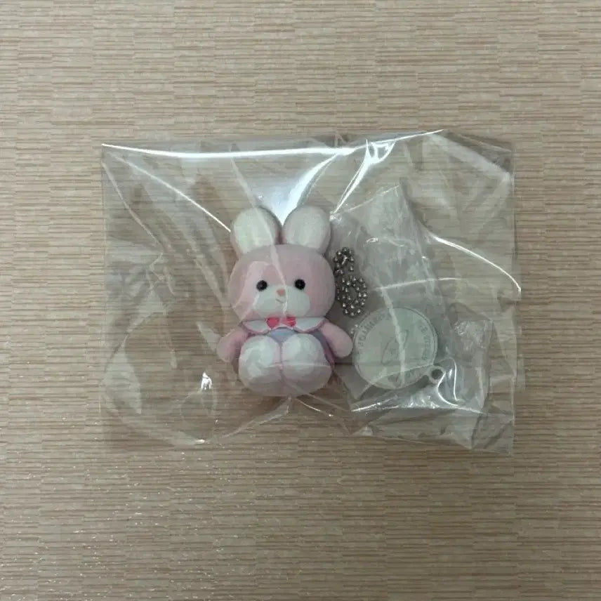 [BUNJANG] Yoshitoku Retro Creamy Rabbit Flocked Figure Gacha / 요시토쿠 레트로 미니 크리미 토끼 플로키 피규어 가챠