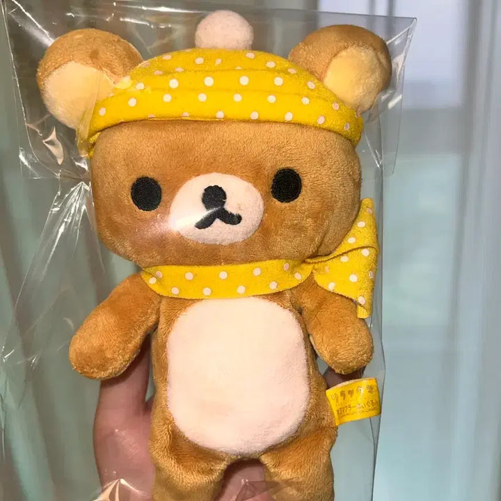 [BUNJANG] Rilakkuma Stuffed Toy with Hat and Scarf / 땡땡이 모자 목도리 리락쿠마 인형