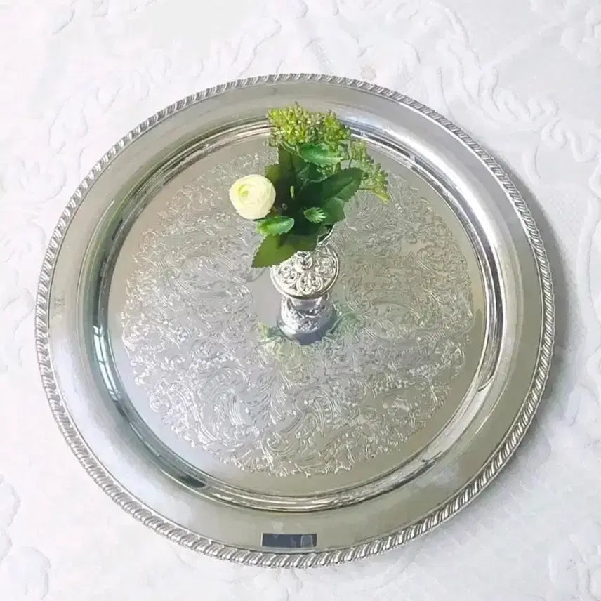 [BUNJANG] Wm. A. Rogers Silver Plated Brass Large Round Serving Tray (Canada, 14.75-inch) / 캐나다 빈티지 실버플레이트 네굽 대형 트레이( 문의)