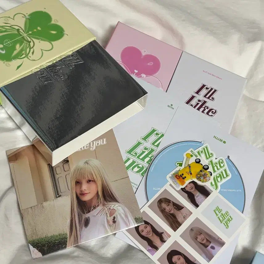 [BUNJANG] ILLIT Opened Album Bundle Set (Bomb, Ill Like You, Super Real) / 일괄)아일릿 개봉앨범 BOMB Ill like you Super real