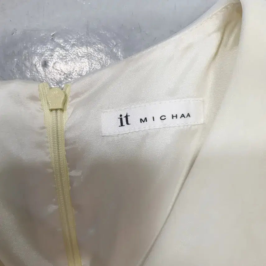 [BUNJANG] It Michaa Lemon Collar Dress / 잇미샤 레몬색 카라 원피스