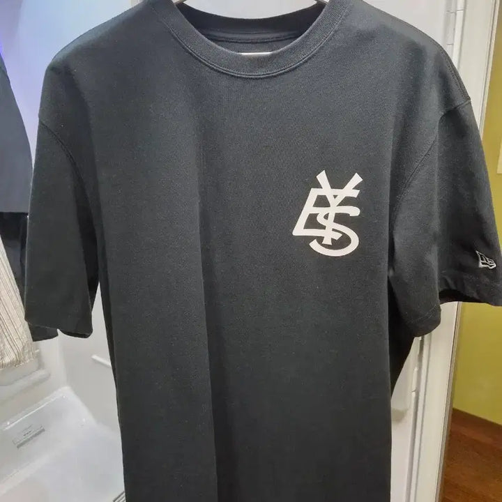[BUNJANG] New Era x Yeseyesee Collaboration Short-Sleeve T-Shirt / 뉴에라x예스아이씨 반팔