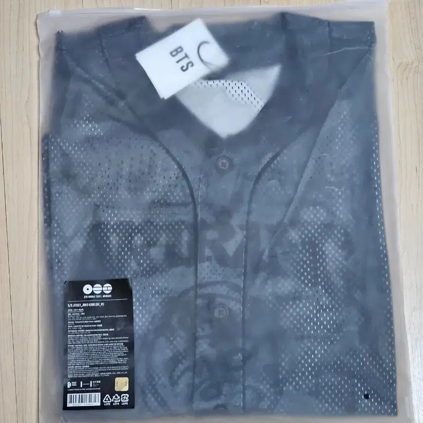 [BUNJANG] BTS Jungkook Arirang Jersey M / 방탄 BTS JK 정국 아리랑 저지 M 새상품