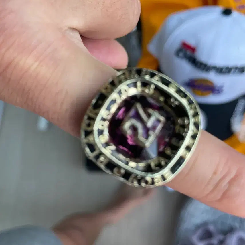 [BUNJANG] Los Angeles Lakers Kobe Bryant Championship Ring Replica / 레이커스 코비 우승 반지 레플리카