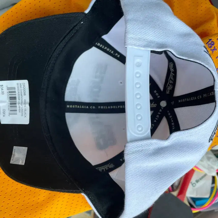 [BUNJANG] Los Angeles Lakers Mitchell &amp; Ness Championship Snapback Hat / 레이커스  우승 챔피언 모자 미첼앤네스 새상품