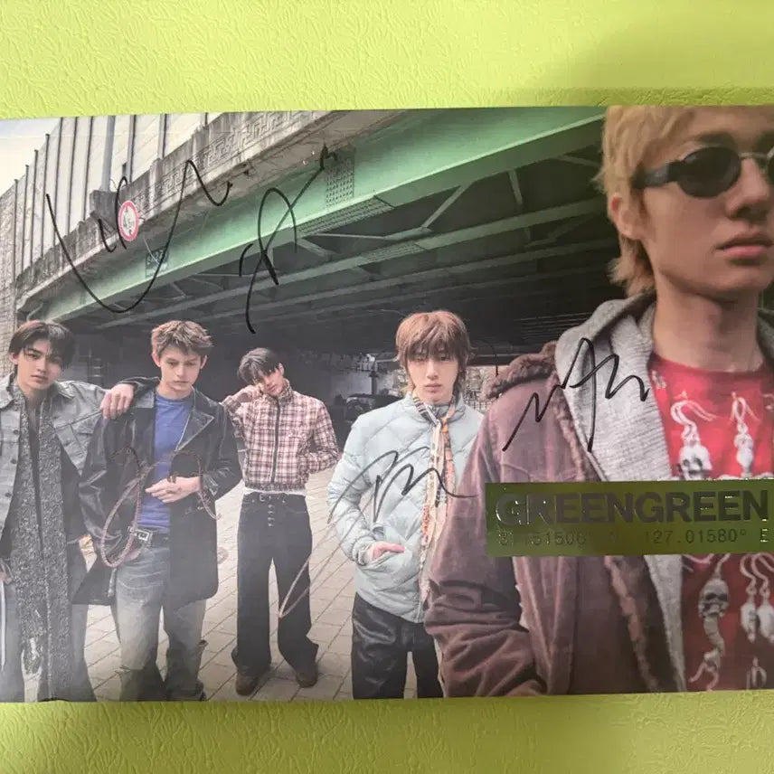 [BUNJANG] KORTIS EP. Vol. 2 Redred Signed Album / 코르티스 EP. 2집 redred 싸인앨범