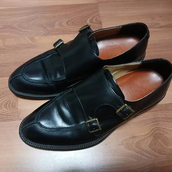 [SOLD OUT] 로맨틱 무브 더블 몽크 스트랩 구두 블랙 250