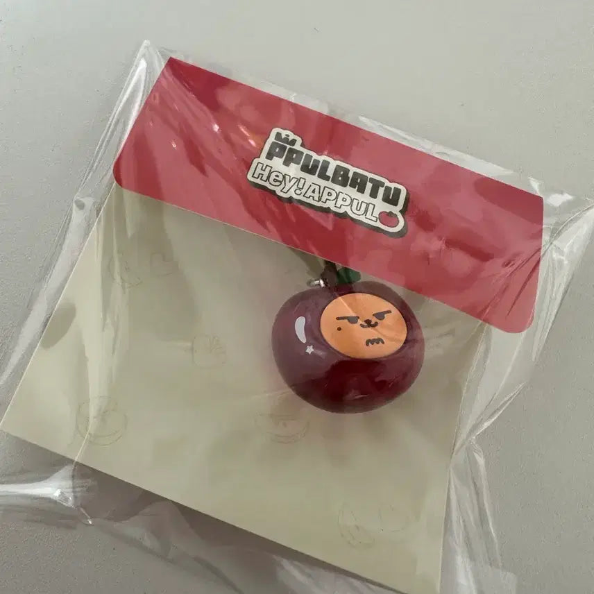 [BUNJANG] TXT Apple Bat Mini Keyring Yeonjun (Sealed) / (미개봉) 애뿔바투 팝업 엠디 미니키링 황춘 양도합니다!