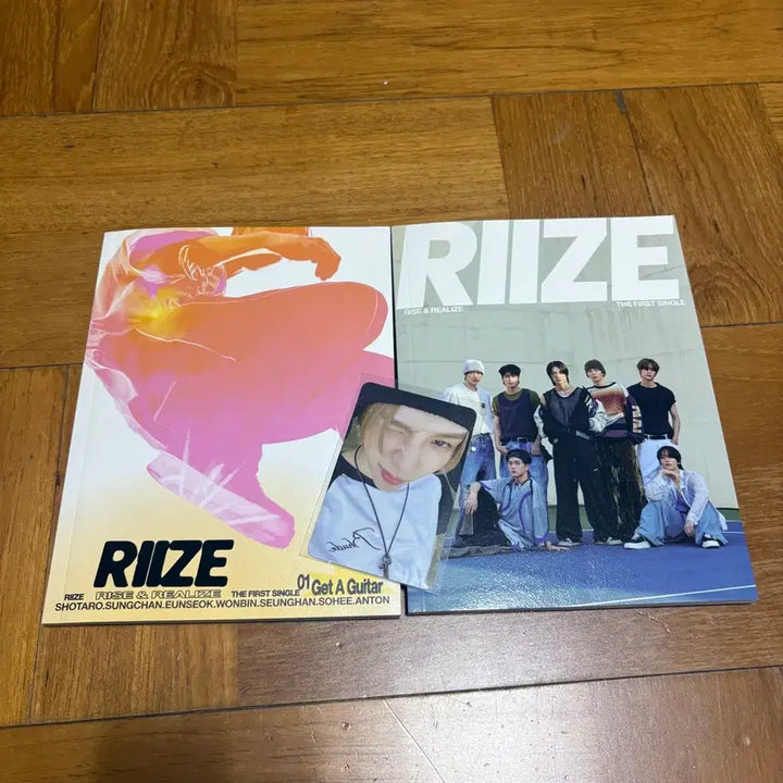 [BUNJANG] RIIZE Get A Guitar Album Bundle Set + Shotaro Photocard / 라이즈 겟어기타 앨범 2개 + 쇼타로 포카