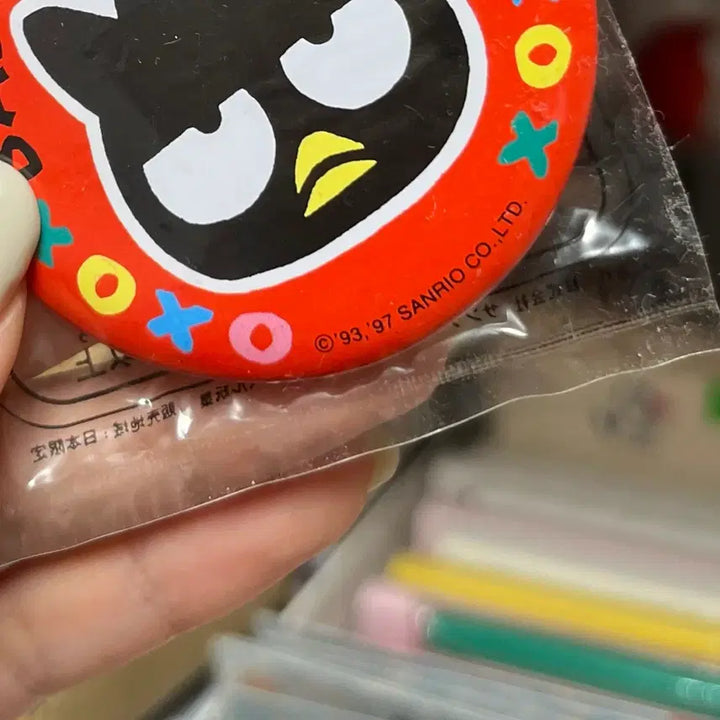 [BUNJANG] Sanrio Classic Badges Kitty, Badtz-Maru, Keroppi (1997) / 97년 산리오 고전 뱃지 키티 바츠마루 케로피