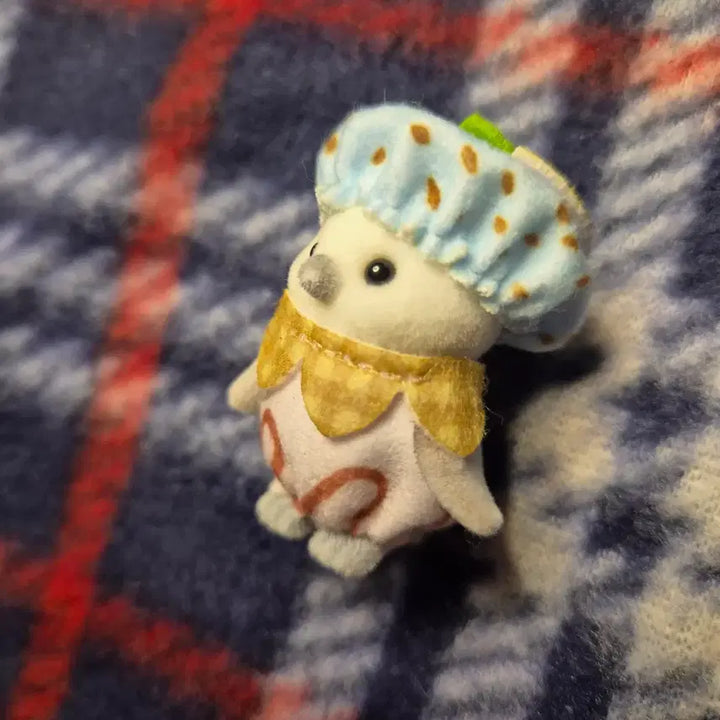 [BUNJANG] Sylvanian Families Long-tailed Tit Happy Sweets Kuji Prize G Figure / 실바니안 오목눈이 뱁새 해피스위츠 쿠지 g상 피규어