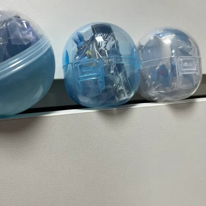 [BUNJANG] Pokemon Mega Charizard X, Lucario, Latios Gacha Figure Goods Full Set of 3 / 포켓몬스터 (메가리자몽X,루카리오,라티오스)가챠 피규어 굿즈 3종 풀세트
