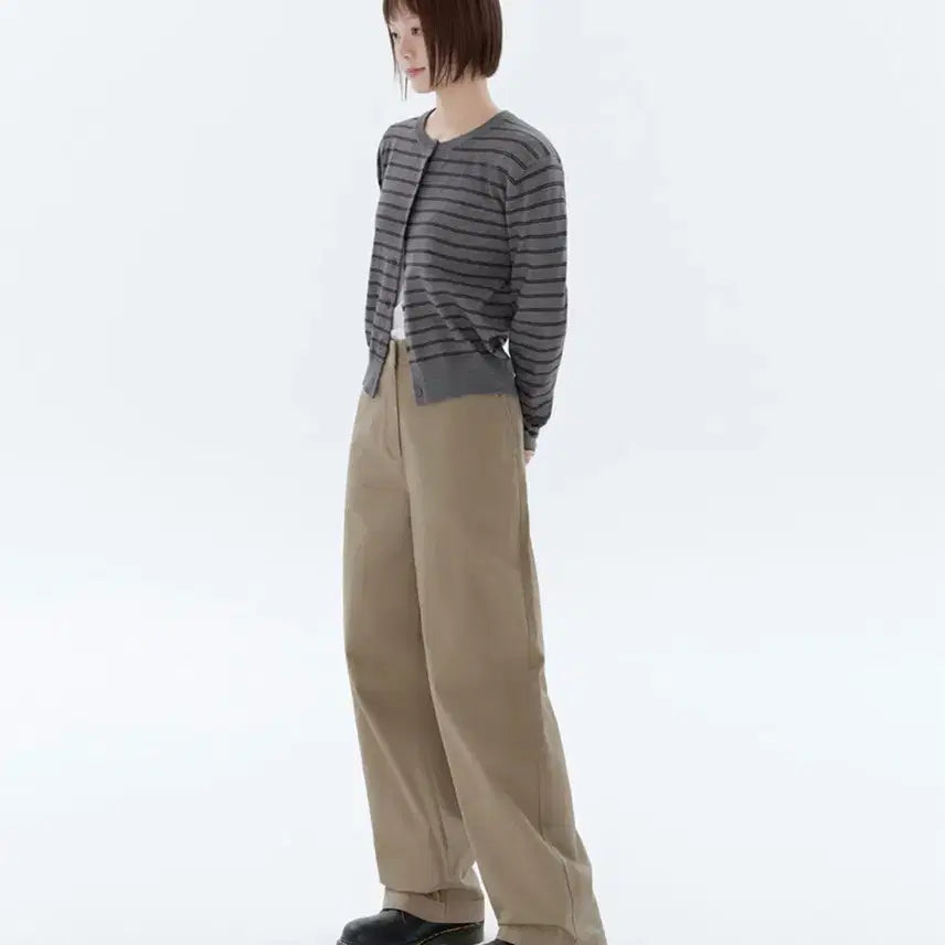 [SOLD OUT] 무신사 스탠다드 우먼즈 와이드 치노 팬츠 베이지 24사이즈