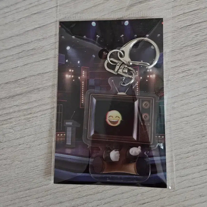 [BUNJANG] Gye Dam Chul Geun Brown Acrylic Keyring / 괴담출근 괴출 팝업 공식 굿즈 브라운 아크릴 키링