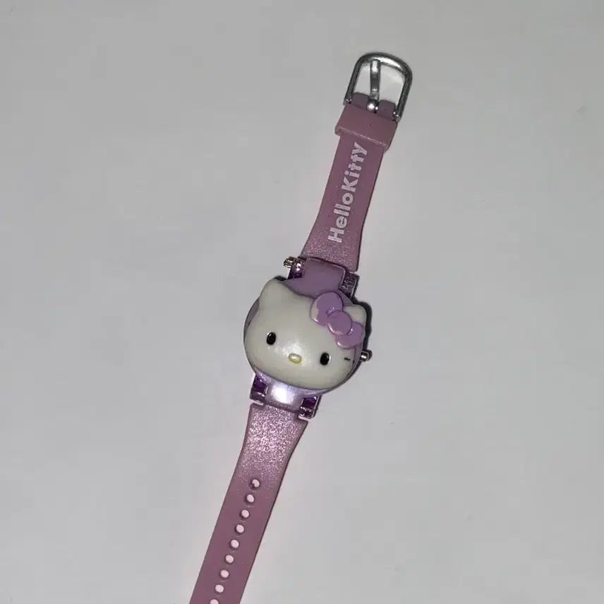 [SOLD OUT] [희귀] 고전 헬로키티 손가락 시계