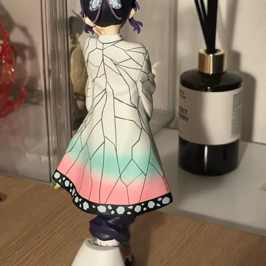[BUNJANG] Demon Slayer Shinobu Figure / 귀멸의 칼날 시노부 피규어