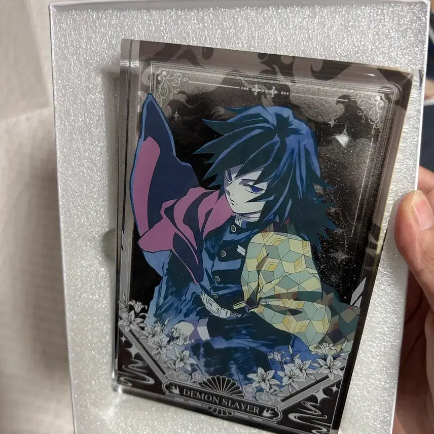 [BUNJANG] Demon Slayer Giyu Acrylic Standee / 귀멸의칼날 굿즈 아크릴수정제품  기유