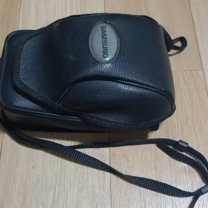 [SOLD OUT] 소장카메라 2종 팝니다 삼성, PENTAX