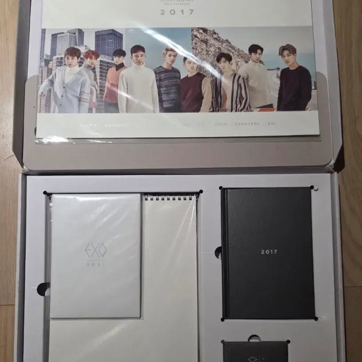 [BUNJANG] EXO 2017 Season&