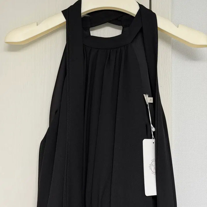 [BUNJANG] Grace Yu Isabelle Halterneck Dress Black M / 그레이스유 이자벨 홀터넥 원피스 블랙 M사이즈 새제품 팝니다