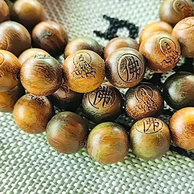 [BUNJANG] Antique Argentinian Green Sandalwood 108 Prayer Beads with Buddha Imprint (Scent: Strong) / 아르헨티나 녹단 불 관세음보살 (향: 중상) 8mm108염주 8mm