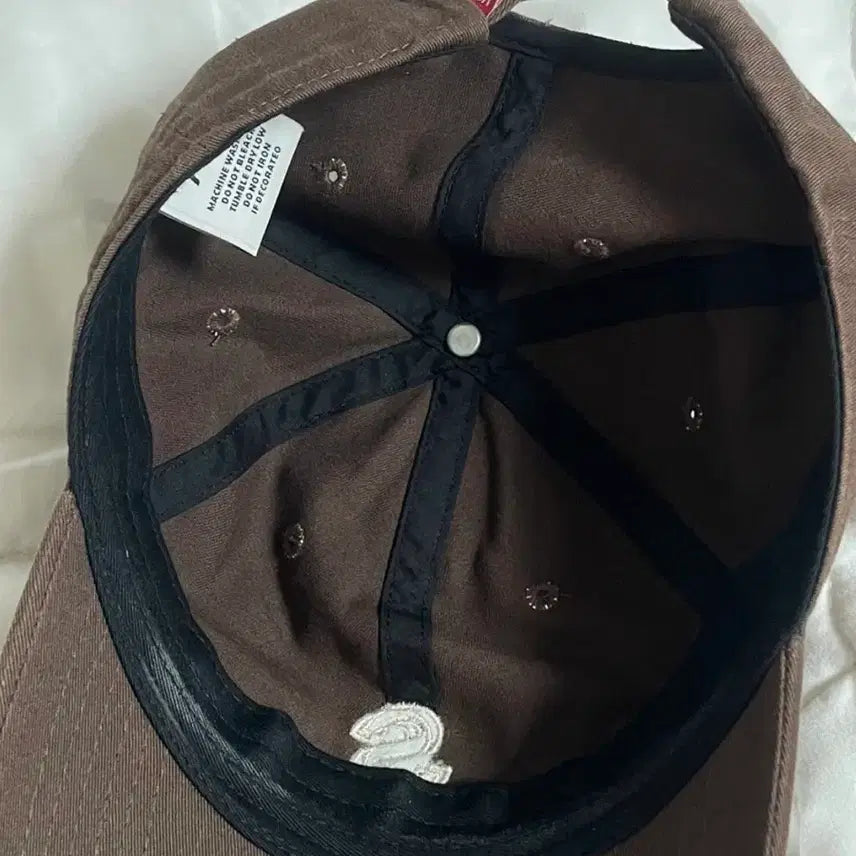 [BUNJANG] Sculptor S Logo Ball Cap Brown / S로고 브라운 볼캡