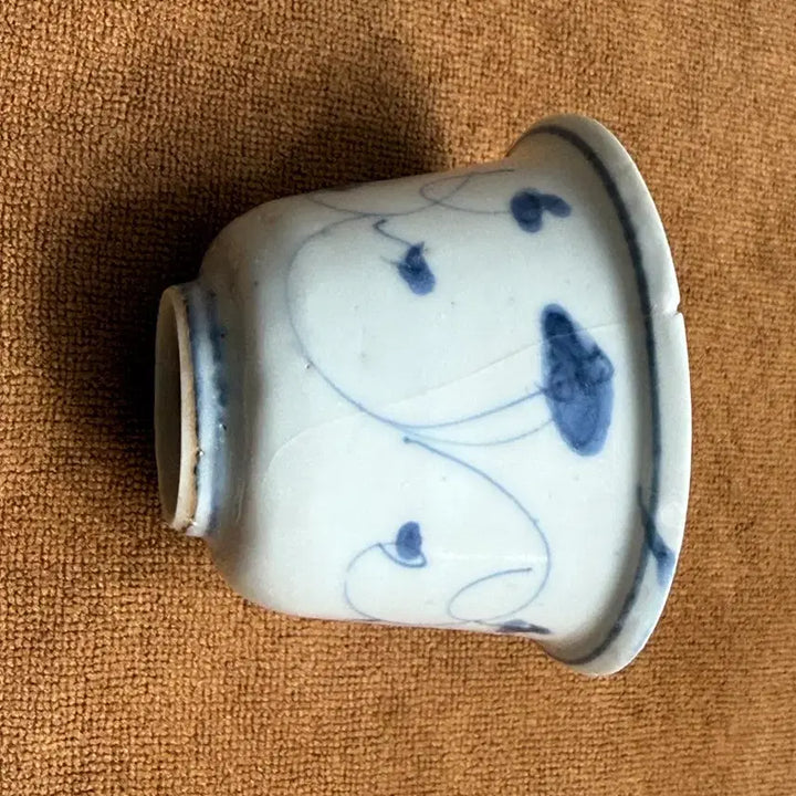 [BUNJANG] Authentic Late Ming Dynasty Blue and White Porcelain Tea Cup / [진품] 중국도자기 명나라 후기 청화백자 찻잔 명말 청화백자