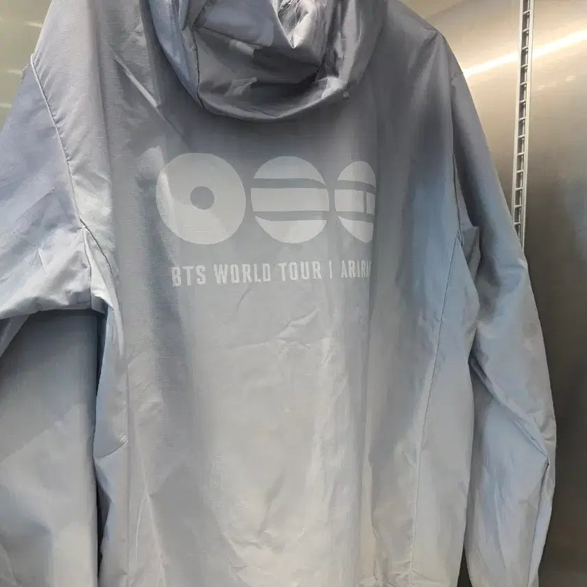 [BUNJANG] BTS Pop-up Windbreaker Jacket S Size Sealed / 방탄소년단 팝업 바람막이 윈드자켓 S 미개봉 양도