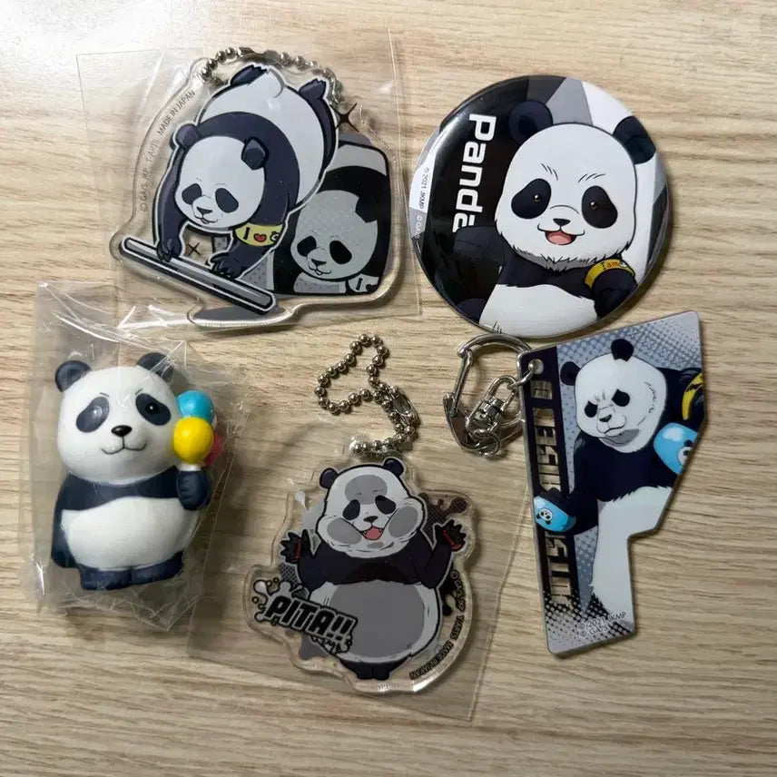 [BUNJANG] Jujutsu Kaisen Panda Bundle Set Figurines, Badges, Keychains, and More Merchandise / [일괄]주술회전 판다 피규어 뱃지 키링 등 굿즈 판매