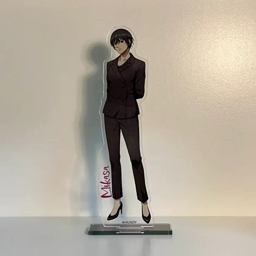 [BUNJANG] Attack on Titan Mikasa Acrylic Stand / 진격의거인 미카사 아크릴 스탠드