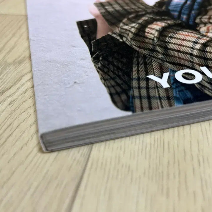 [BUNJANG] Young K DAY6 tmrw Allure Photocard / 데이식스 영케이 tmrw, 얼루어