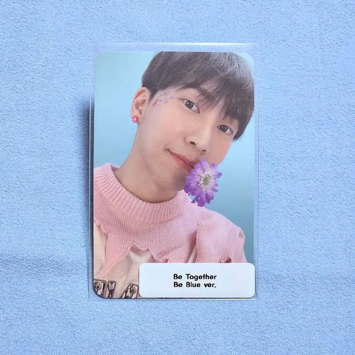 [BUNJANG] BTOB Seo Eunkwang Be Together Be Blue ver. Album Photocard / 비투비 서은광 비투게더 Be Blue ver. 앨범 포카