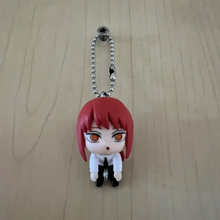 [BUNJANG] Chainsaw Man Makima Figure Keychain / 체인소맨 마키마 피규어 키링